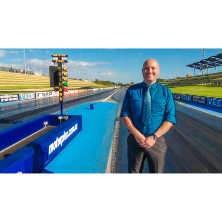 20130327 - TEV - Michael On Startline (Web Carousel)