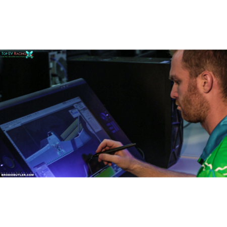 20150930 - TEV - Crew & Technology (3) (Web Carousel)